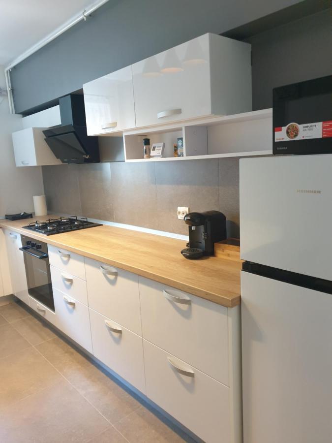 Qualis Apartment *
